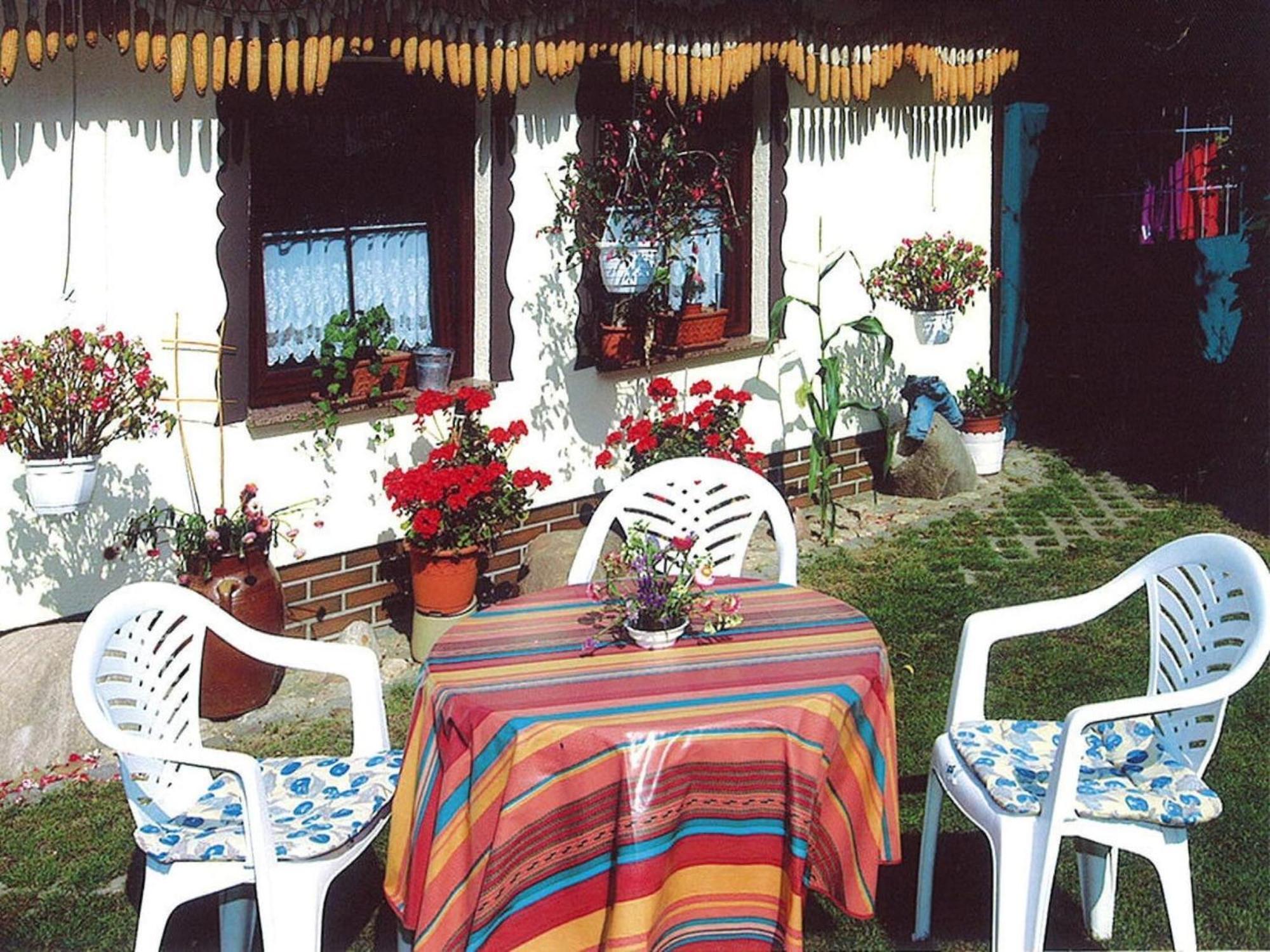 Bungalow In L Bben With A Terrace Lubben Bagian luar foto